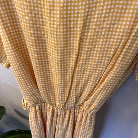 Everly Yellow Polka Dot shorts romper - Picture 7 of 7